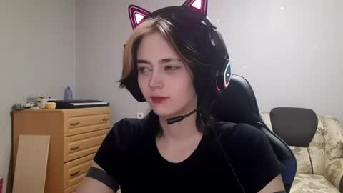Luna online show from July 25, 8:38 pm