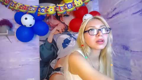 Winter Girl  online show from June 22, 4:20 am