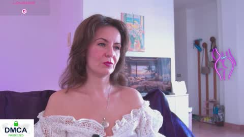 Snapshot of witch_in_silk chatting on October 14, 2:30 pm Witch in Silk online show from October 14, 2:30 pm