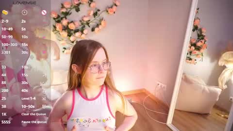 woooobble online show from June 17, 1:56 pm