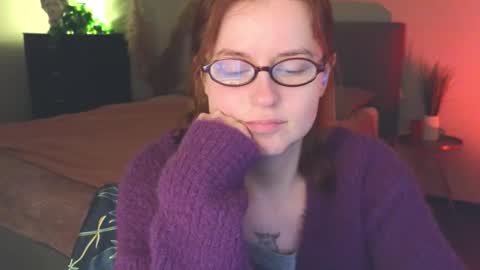 Rebecy online show from November 20, 1:56 pm