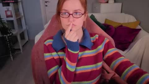 Snapshot of wow_luvng chatting on October 8, 2:10 pm Rebecy online show from October 8, 2:10 pm