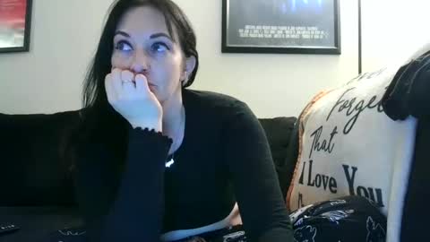 Snapshot of wrenleigh chatting on September 16, 4:20 am Crystal Lake online show from September 16, 4:20 am