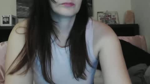 Snapshot of wrenleigh chatting on January 31, 7:07 am Crystal Lake online show from January 31, 7:07 am