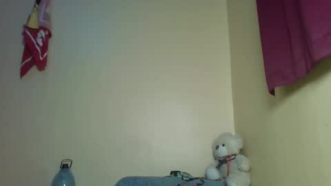 X melanine online show from March 8, 12:20 pm