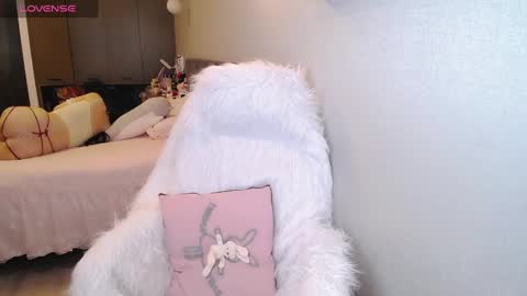 miya online show from September 17, 1:53 pm