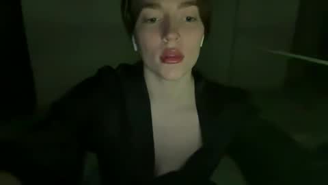 Snapshot of xcharliesa chatting on February 3, 8:24 pm xcharliesa online show from February 3, 8:24 pm