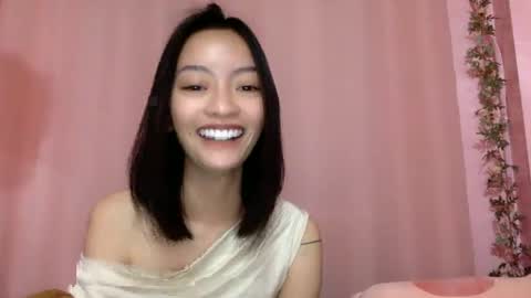 Sachi Cy online show from January 15, 4:15 am