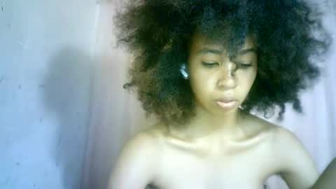 xenna610827 online show from February 2, 5:26 pm