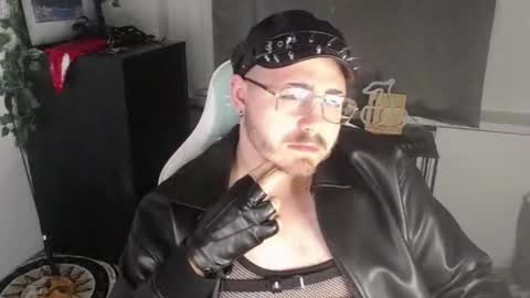 Master Fabian online show from September 26, 8:28 pm