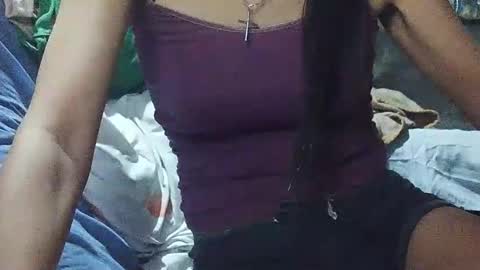 xhotskinny69x online show from February 25, 7:27 pm