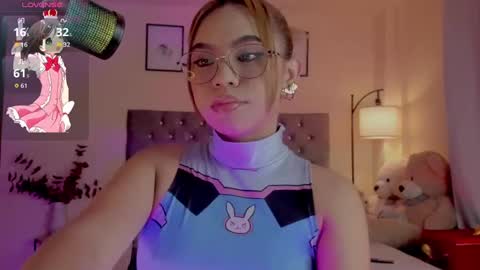 camila online show from November 22, 10:01 pm