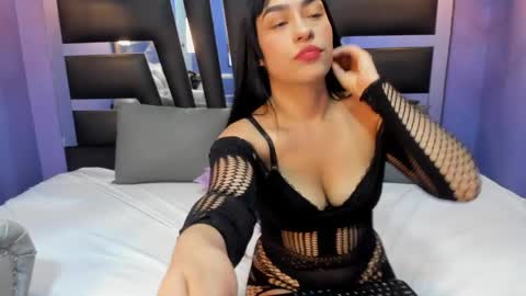Ximena  online show from April 8, 7:05 pm