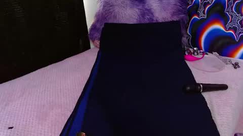 Snapshot of xizette_rotic chatting on October 21, 4:44 pm xizette online show from October 21, 4:44 pm