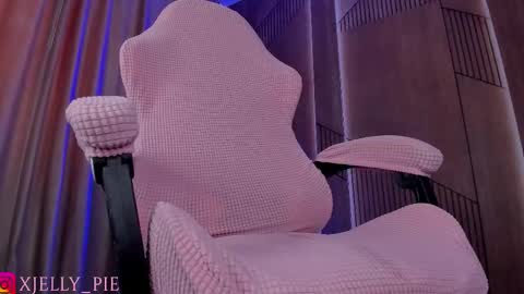 Charisma online show from November 26, 9:21 am