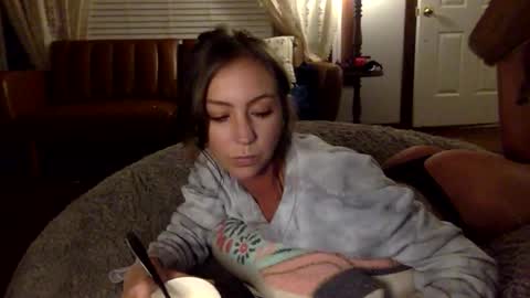 Snapshot of xlacyy chatting on October 21, 2:15 am xLacyy online show from October 21, 2:15 am