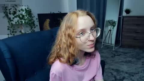 Kylie  online show from October 8, 7:24 am