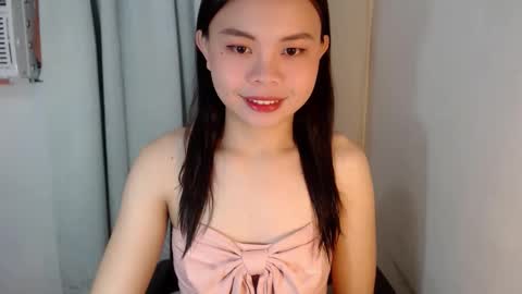 nathalie online show from February 22, 3:35 pm