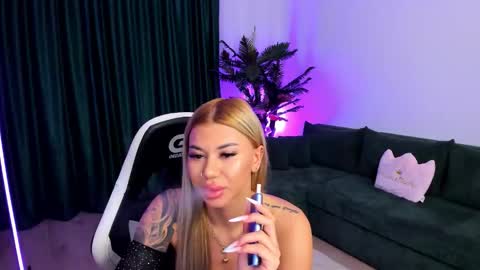 xpuka online show from February 16, 7:03 pm