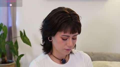 Blue online show from February 11, 10:00 pm