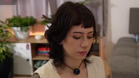 Blue online show from April 7, 10:34 pm