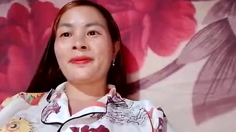 xuxulove00 online show from October 15, 4:26 am