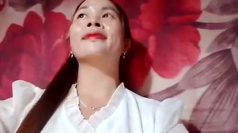 xuxulove00 online show from October 20, 1:41 am