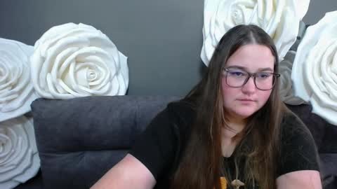 Snapshot of xx_daniella_xx chatting on October 13, 10:07 am xx daniella xx online show from October 13, 10:07 am
