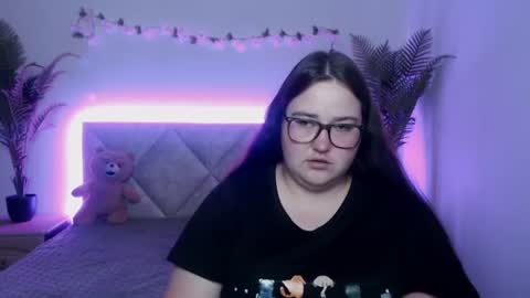 xx daniella xx online show from July 19, 7:10 am