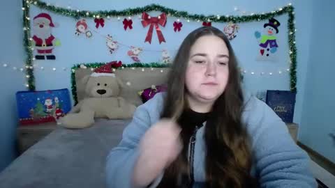 Snapshot of xx_daniella_xx chatting on December 24, 7:11 pm xx daniella xx online show from December 24, 7:11 pm