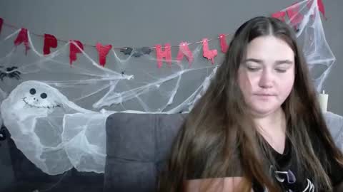 Snapshot of xx_daniella_xx chatting on October 16, 10:18 am xx daniella xx online show from October 16, 10:18 am
