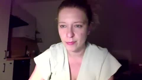 xxali022 online show from July 29, 10:43 pm