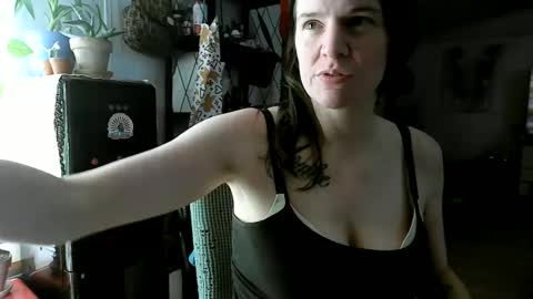 Snapshot of xxdana chatting on January 11, 12:12 am Deezy online show from January 11, 12:12 am