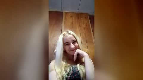 xxjessiebugxx online show from July 23, 4:53 am