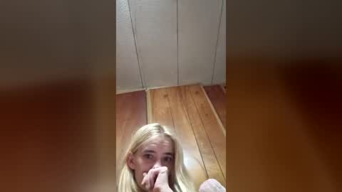 xxjessiebugxx online show from July 26, 5:04 am
