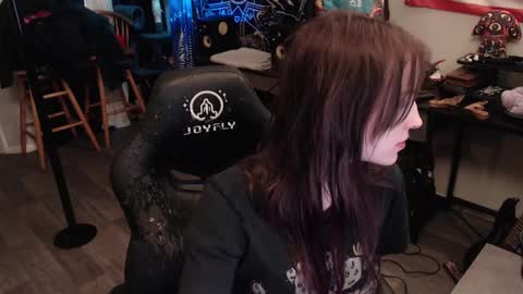 Snapshot of xxlilithmoonxx chatting on September 15, 4:32 am Lilith online show from September 15, 4:32 am