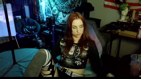 Lilith online show from April 9, 2:14 am