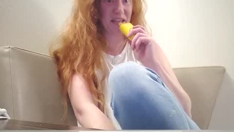 xxmariebliss online show from June 5, 1:39 pm