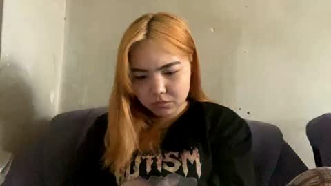 xxxcutekittyx online show from June 25, 10:19 am