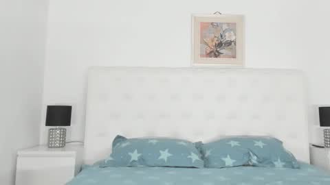 Elvira online show from February 20, 7:01 am