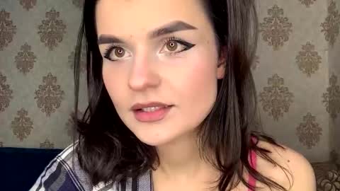 xxxstacyyy online show from February 2, 9:25 pm