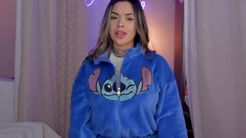 YANDRA CELIS online show from January 15, 3:43 am