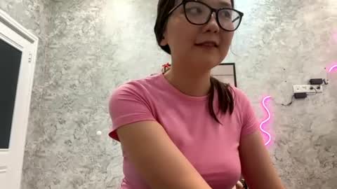 Chloe online show from June 8, 12:06 pm