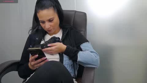 Yara online show from October 21, 3:43 am