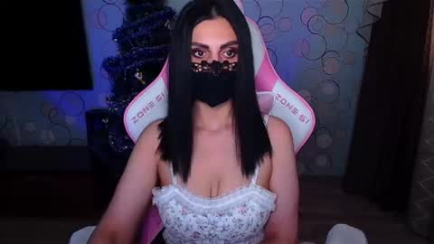 yasmina online show from January 12, 7:13 am