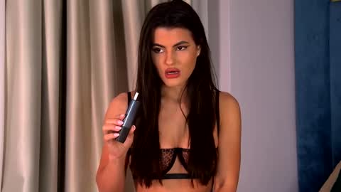 Yasmina  online show from February 1, 4:22 am