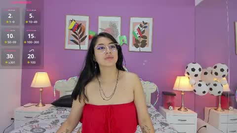 Yaya  online show from July 13, 1:01 pm