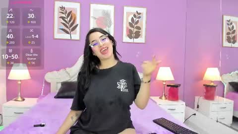 Yaya  online show from June 16, 12:39 pm