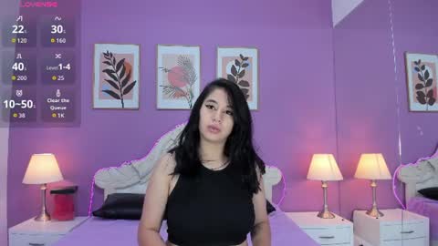 Yaya  online show from July 29, 11:54 am