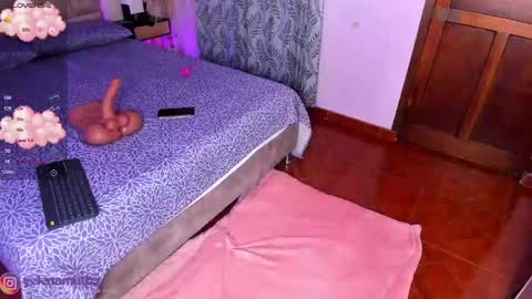 Snapshot of yelena_mutiz chatting on December 16, 1:54 pm yelena online show from December 16, 1:54 pm